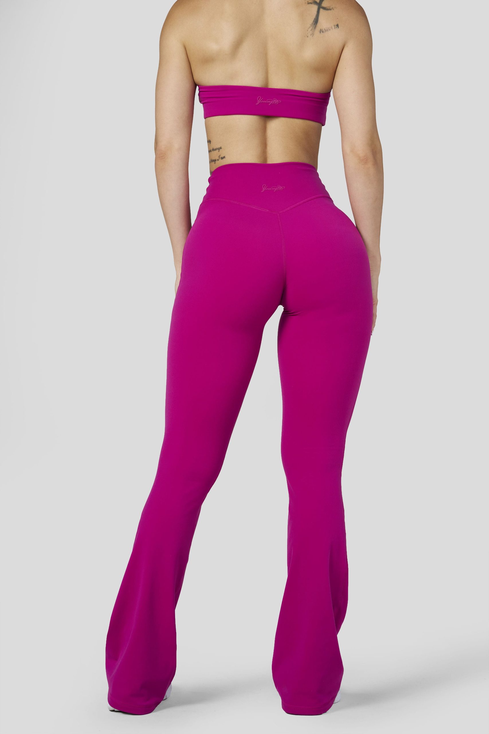W2229 Buttersoft Scrunch Band Flare Leggings (reg) - Image 8