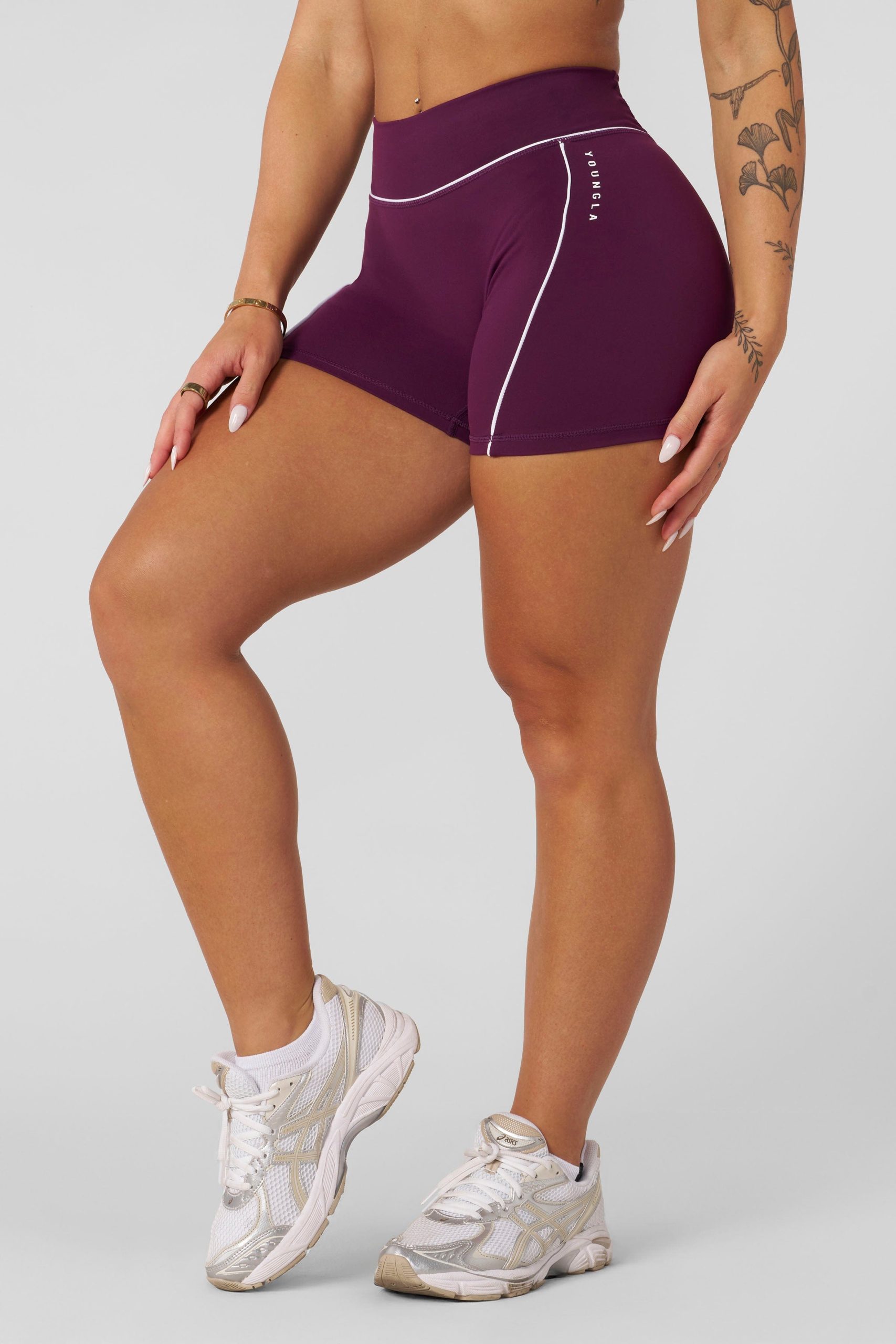 W161 - Elevate outline Shorts 5 New Colors