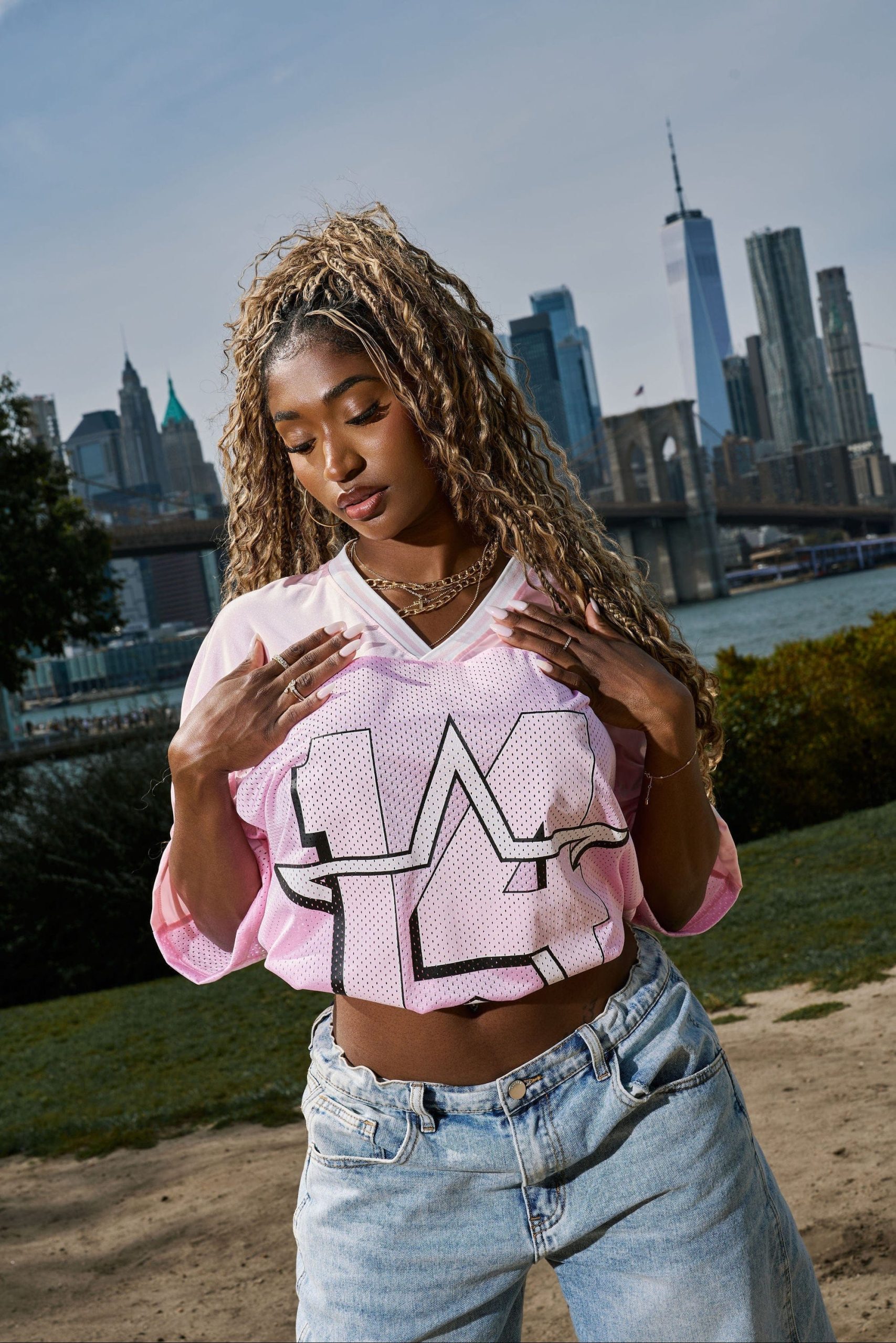 W417 - Stella Jersey - Image 3