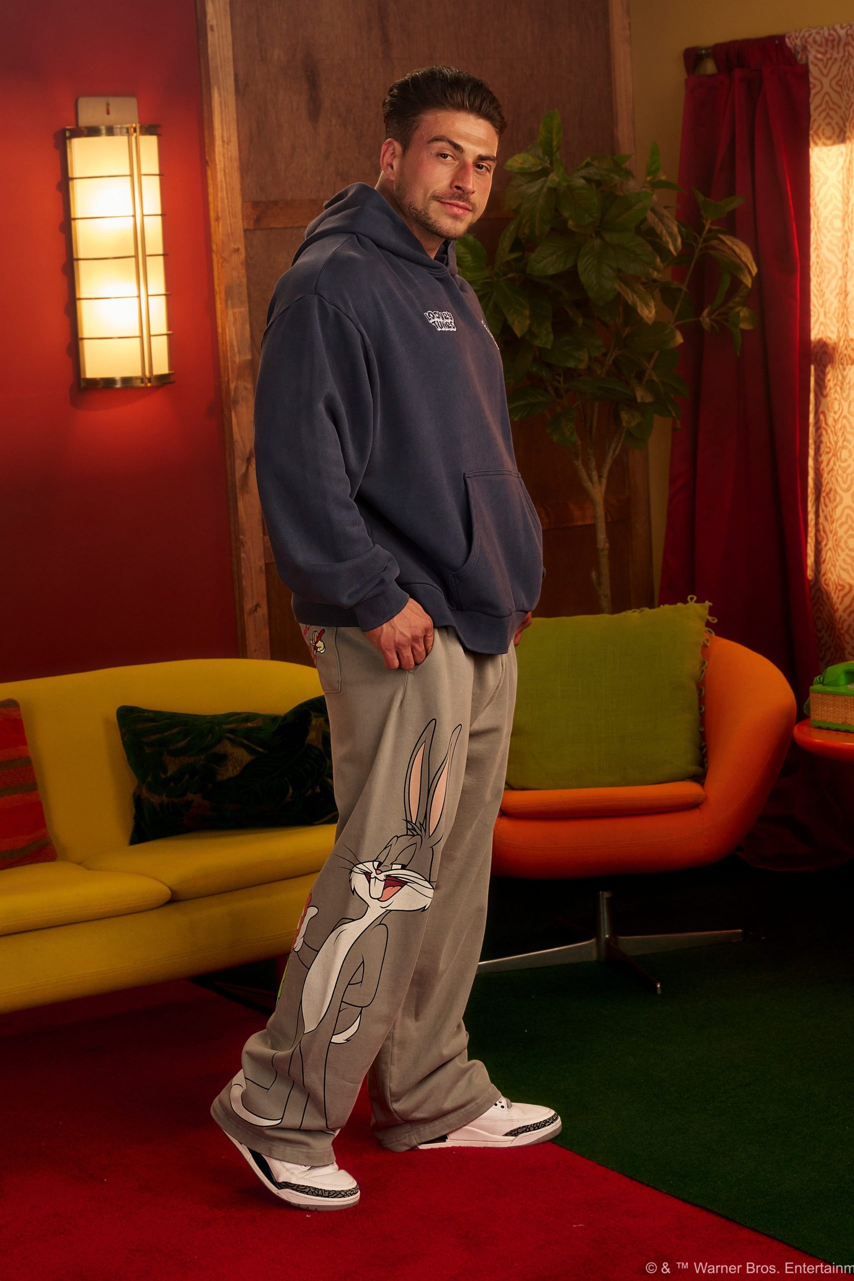 2169 - Looney Tunes Character Sweats - Image 5